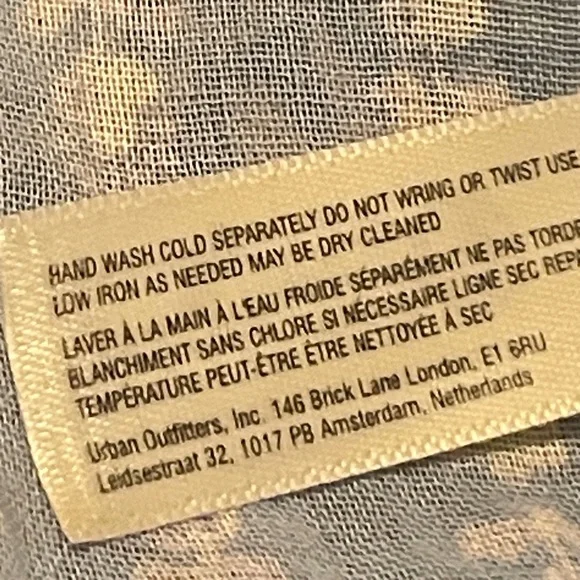 NWOT! Free People light blue floral romper. XS, Medium. Pockets! - Picture 15 of 16